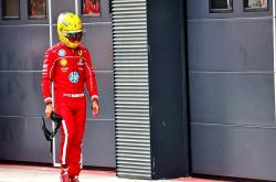 开云体育登录-关于梅赛德斯轻取雷诺车队，勒克莱尔统治全场的信息