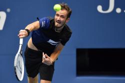 开云下载-美网碾压温网，蒂姆扛起全队的简单介绍