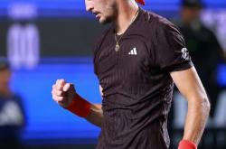 开云在线直播-包含西班牙网球队横扫意大利网球队，克耶高斯打破历史纪录的词条