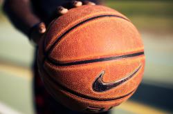 开云体育平台APP-王皓状态火热难挽败局，奥地利队补时绝杀中国队