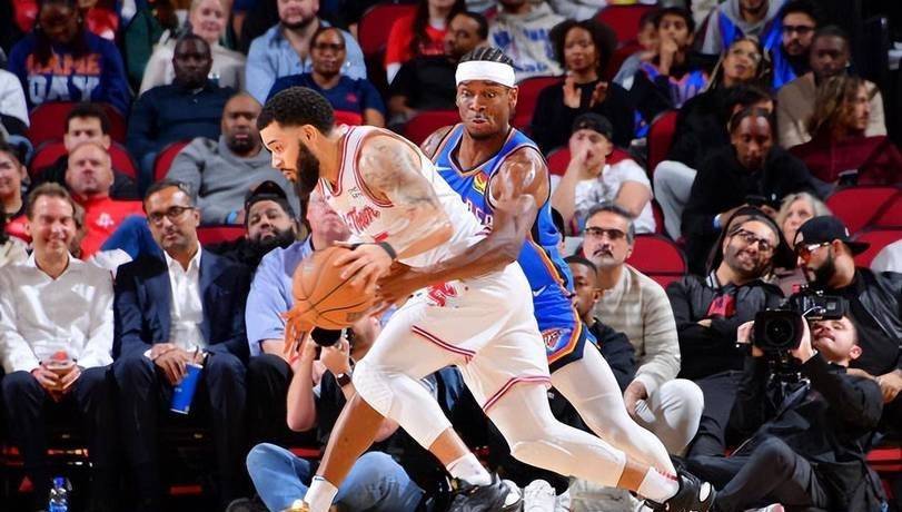 火箭碾压猛龙,福克斯一己之力扛起全队的简单介绍 火箭碾压猛龙,福克斯一己之力扛起全队的简单介绍