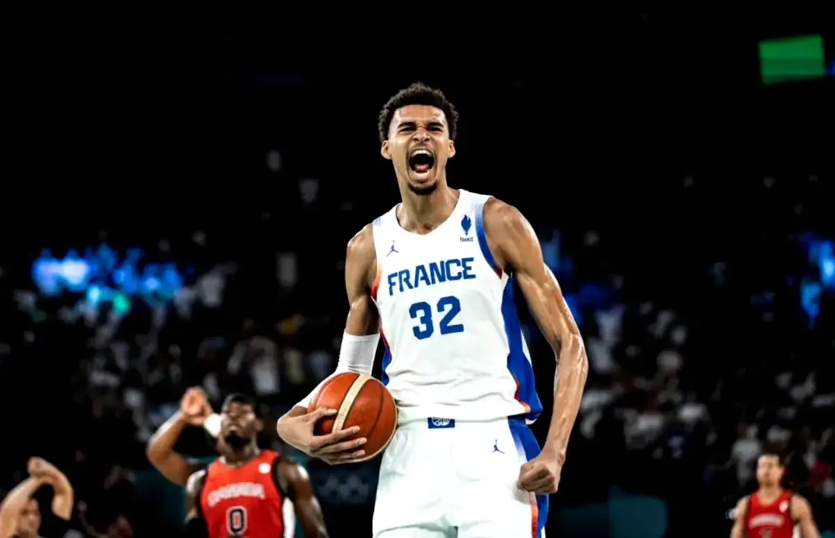 法国男篮翻盘篮网B队，戈贝尔关键制胜的简单介绍