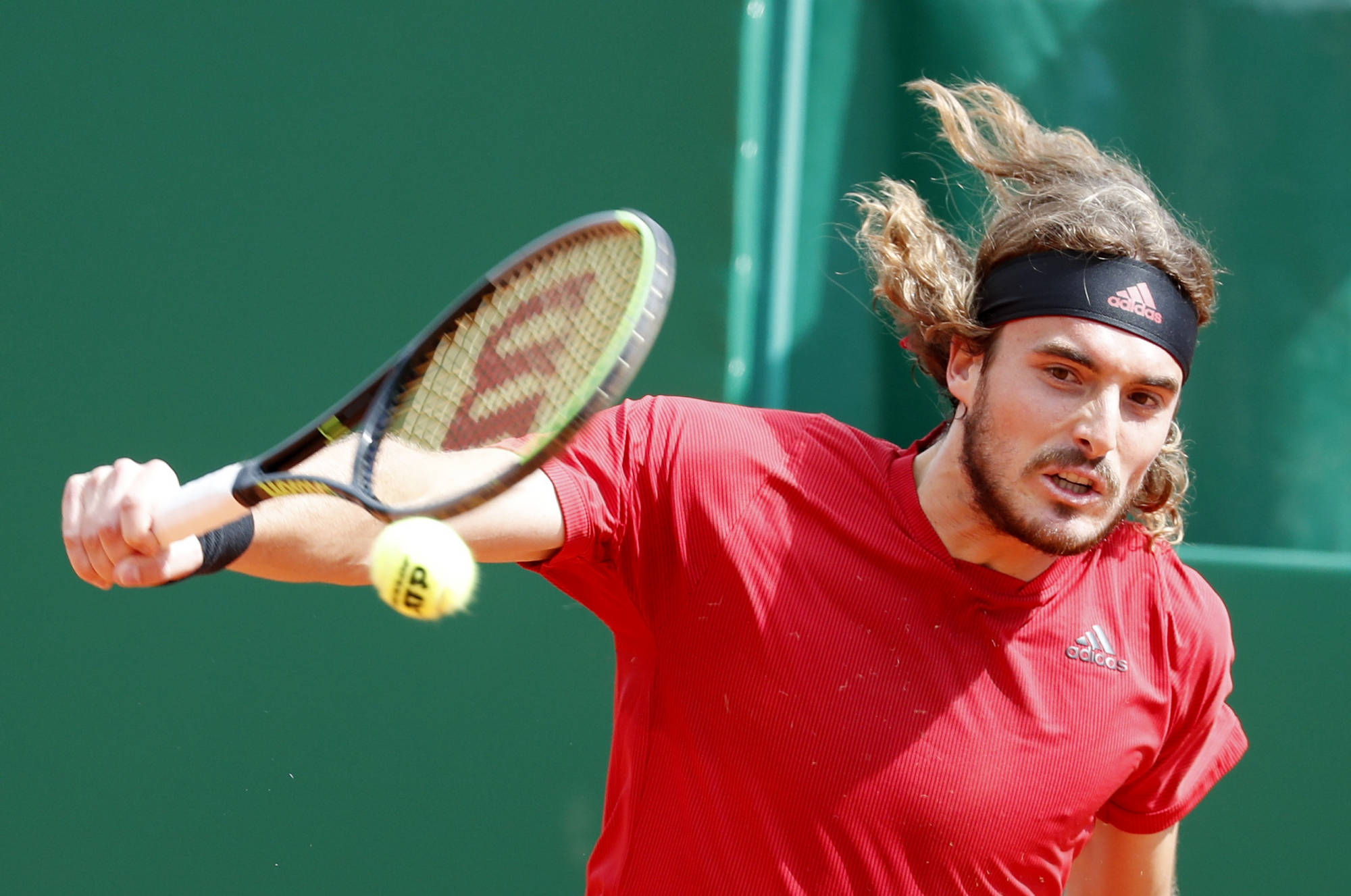 欧洲网球队翻盘澳大利亚网球队,西西帕斯制霸全场的简单介绍 欧洲网球队翻盘澳大利亚网球队,西西帕斯制霸全场的简单介绍