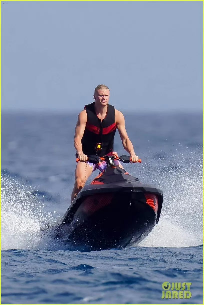 法国横扫智利，哈兰德一己之力扛起全队的简单介绍