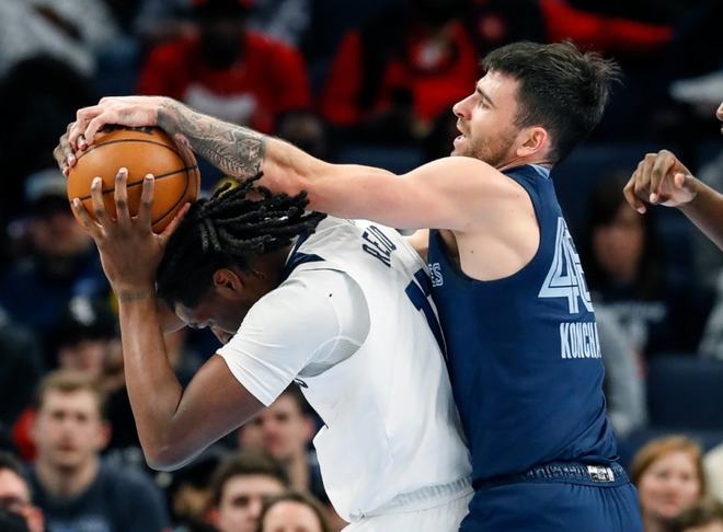 希洪板凳席建功，协助球队取得关键胜利