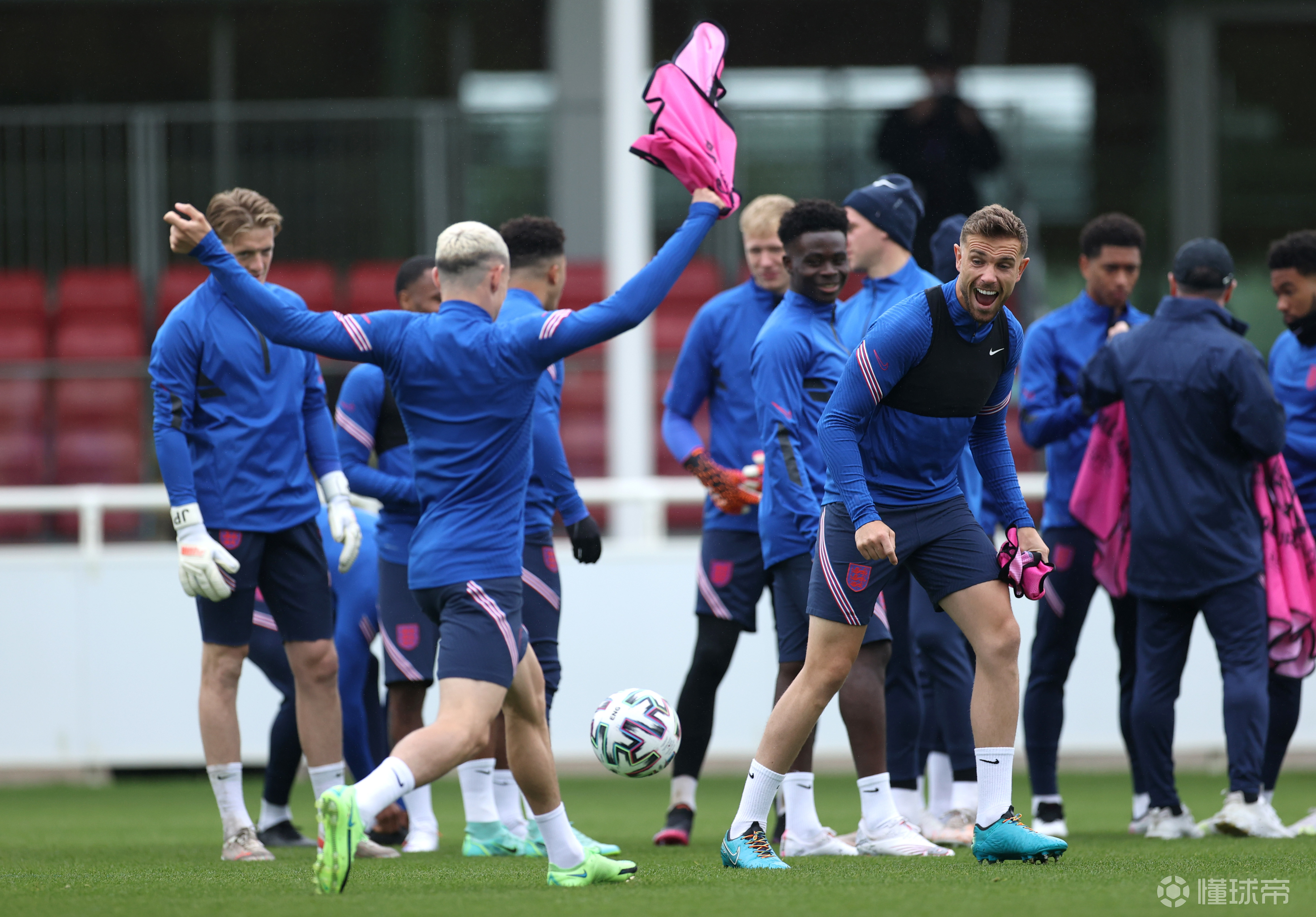 英格兰胜德国，实现雪中送炭的简单介绍