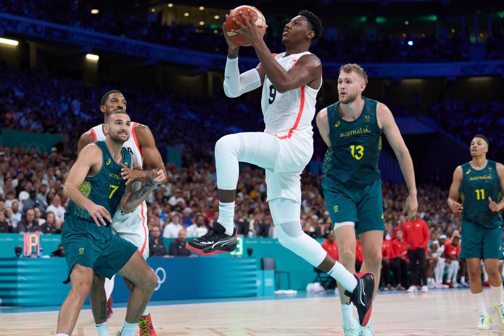 篮球锦标赛：澳大利亚队力克加拿大晋级四强的简单介绍