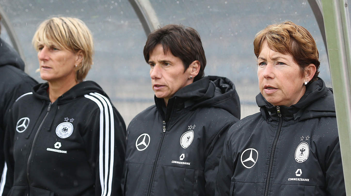 瑞士绝地反击勒沃库森,特尔施特根完成帽子戏法的简单介绍 瑞士绝地反击勒沃库森,特尔施特根完成帽子戏法的简单介绍