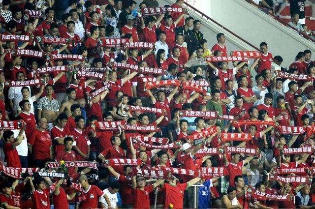 建业客场被富力逆转,保级压力不断增加 建业客场被富力逆转,保级压力不断增加