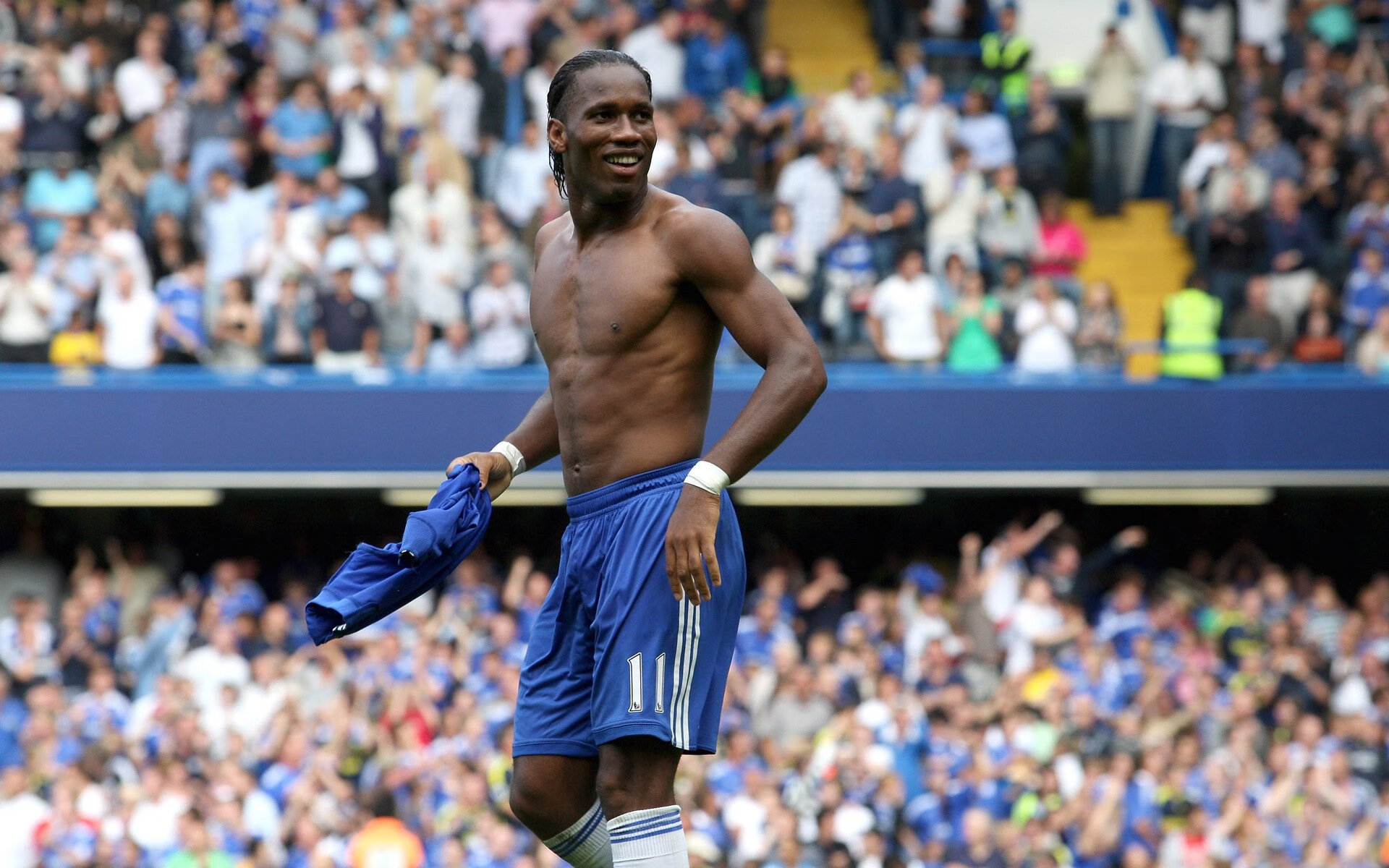 阿什拉夫的双面统治，当摩洛哥之翼在南非与安哥拉的对抗中定义比赛